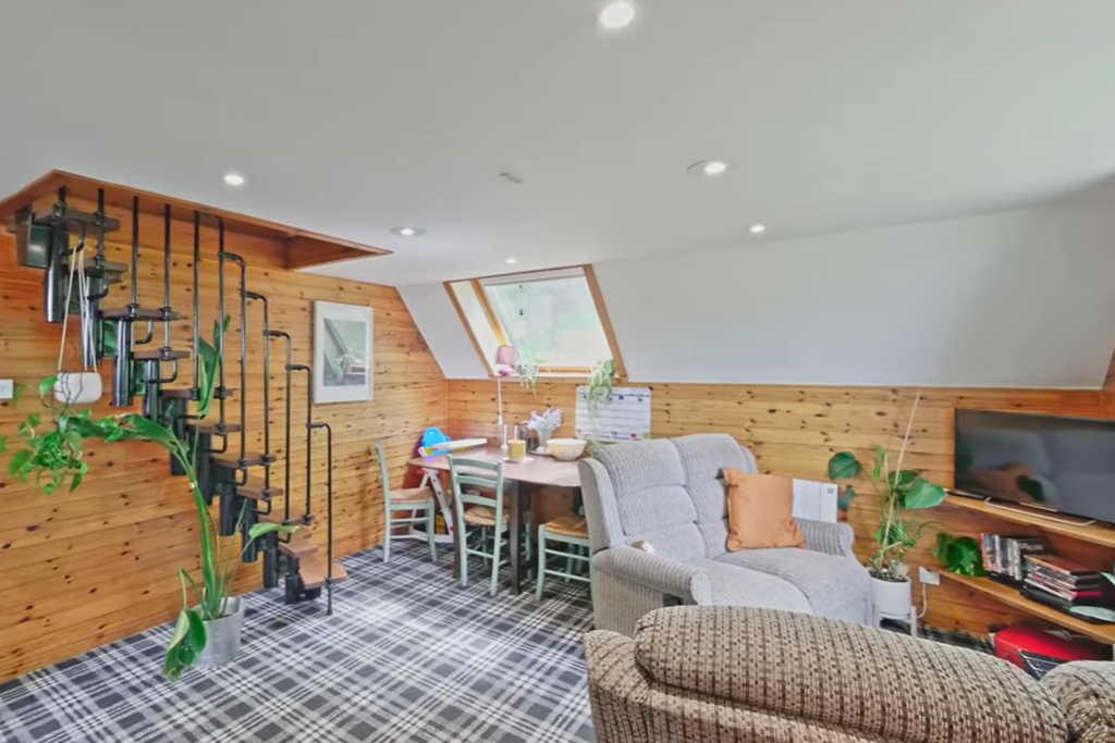 Property photo 3 of 15 3.Png