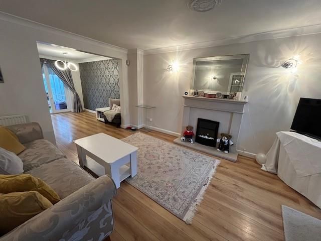 Property photo 2 of 14 Lounge Diner