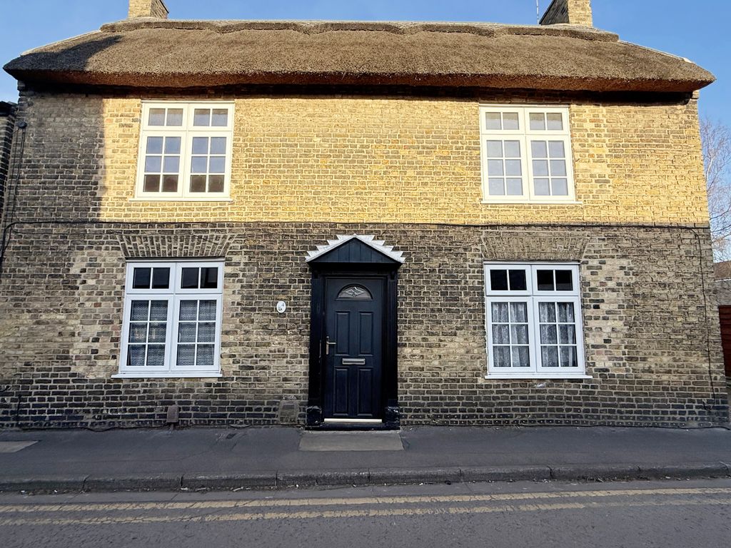 Property photo 1 of 7 Front