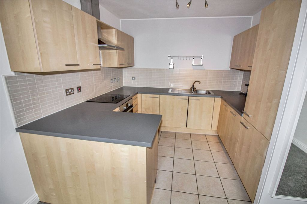 Property photo 3 of 11 Picture No. 04