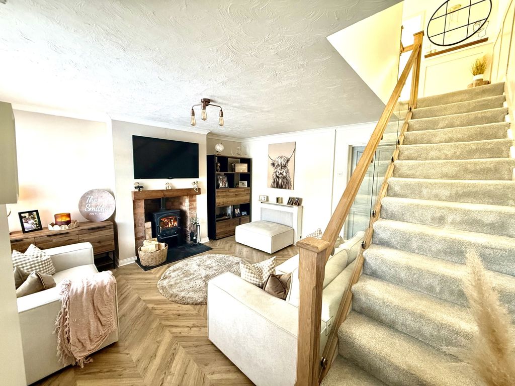 Property photo 3 of 22 Img_1339