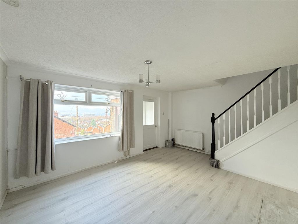 Property photo 2 of 16 Img_9529.Jpeg