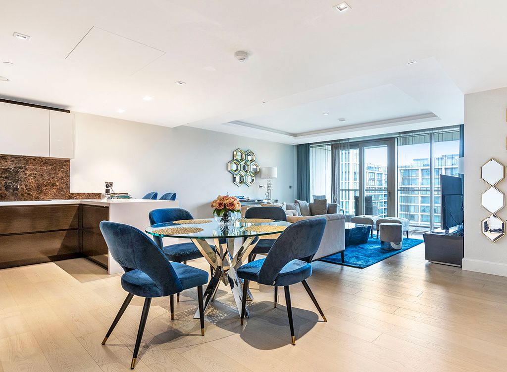 Property photo 1 of 25