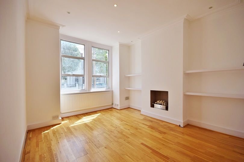 Property photo 2 of 9