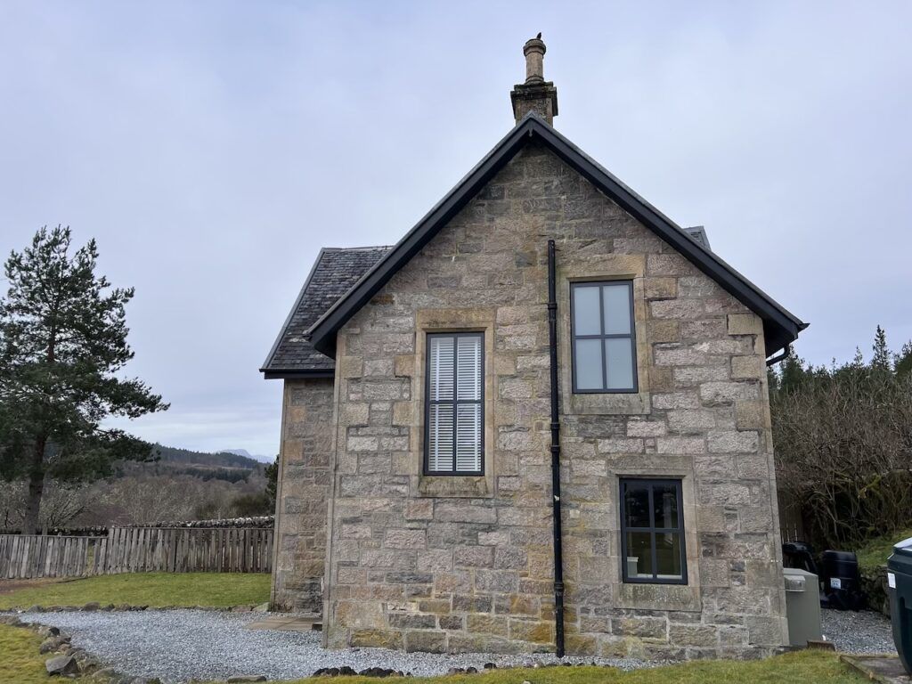 Property photo 2 of 19