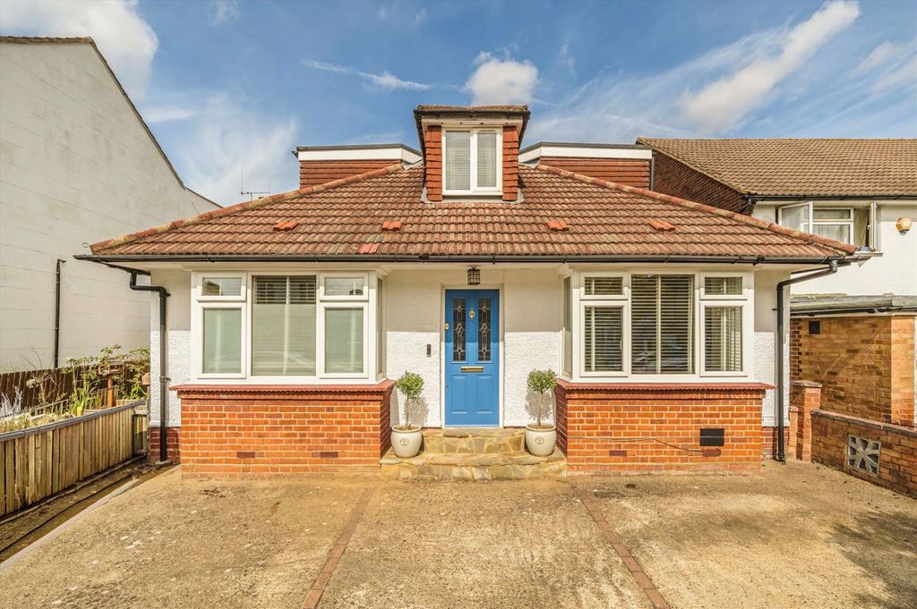 Property photo 1 of 6