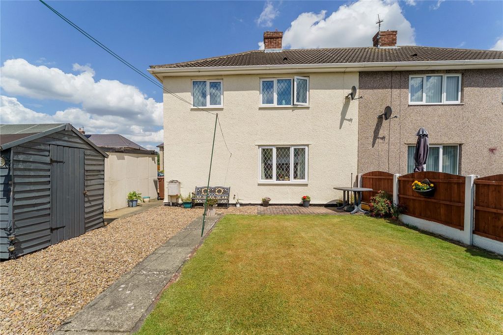 Property photo 2 of 30 Picture No. 36