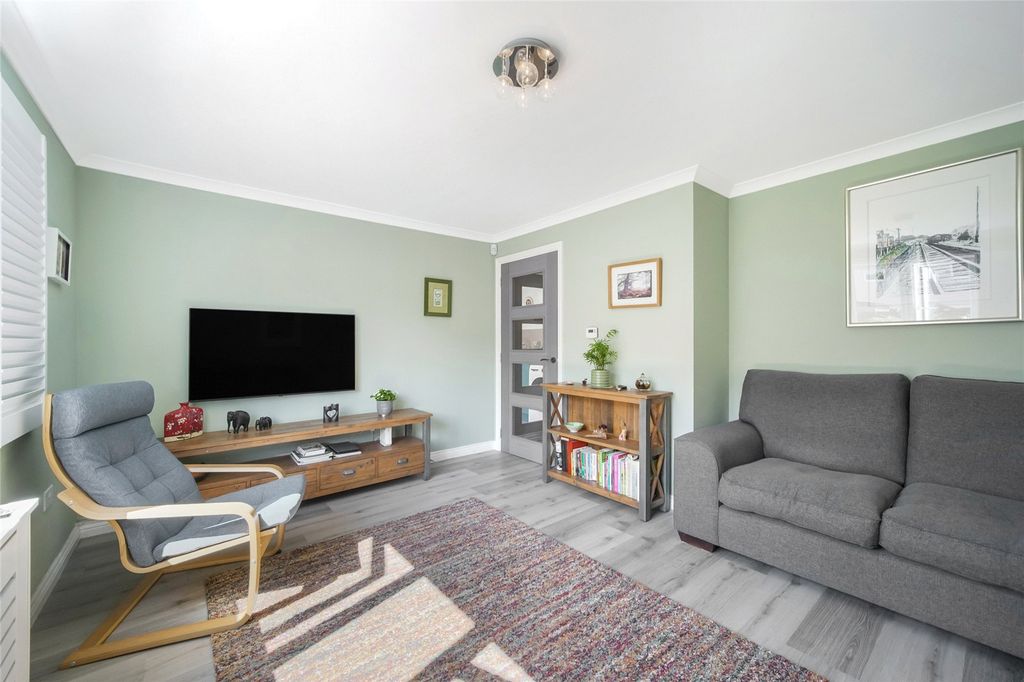 Property photo 3 of 25 Picture No. 34