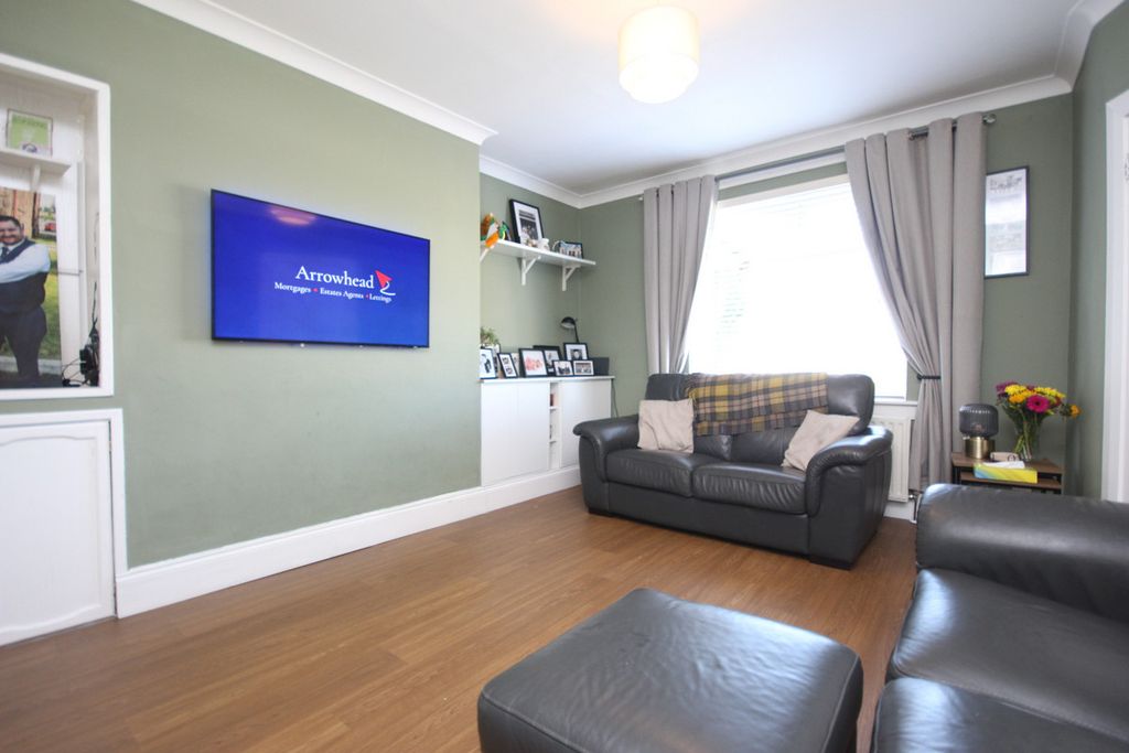 Property photo 2 of 18