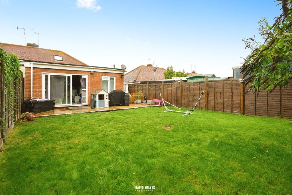 Property photo 2 of 15 Photography
