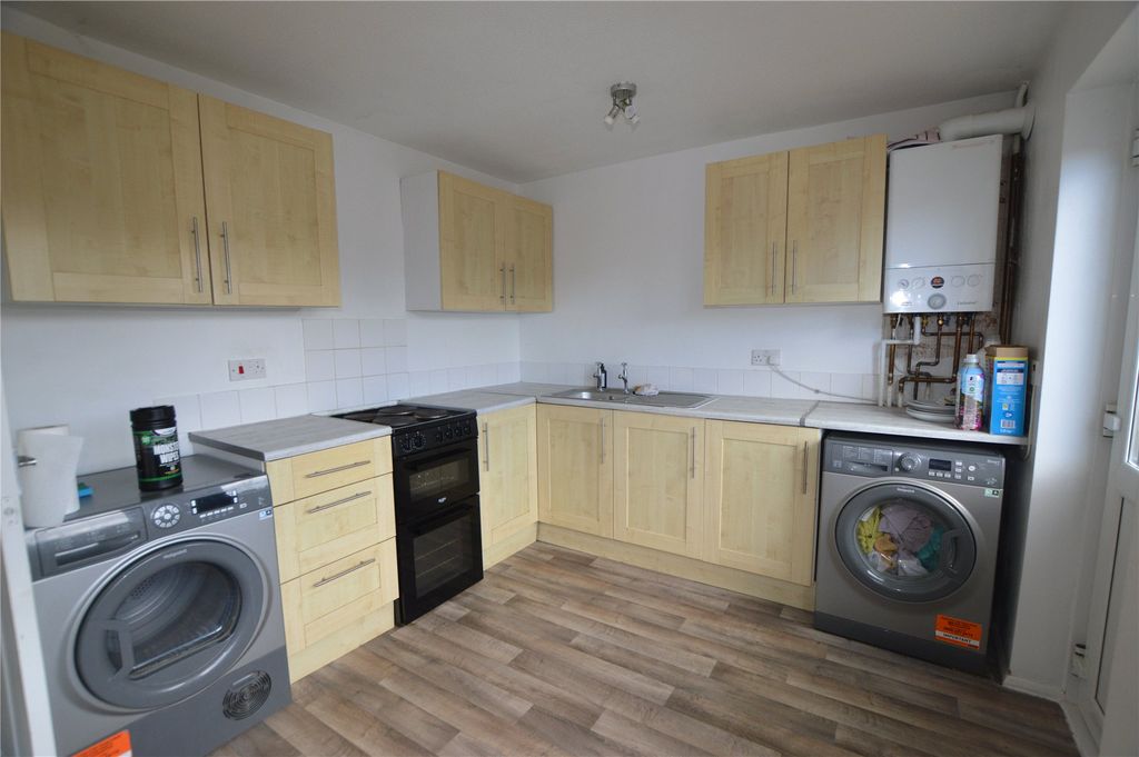 Property photo 2 of 12 Picture No. 01