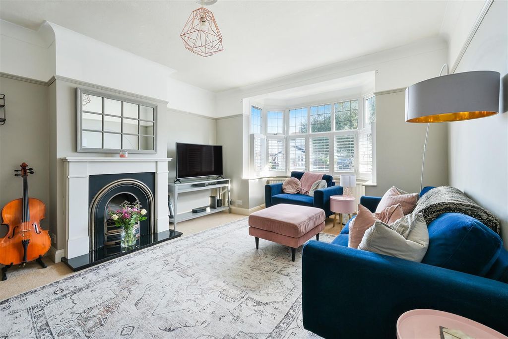 Property photo 2 of 16 Wilmot Way, 61- (10).Jpg