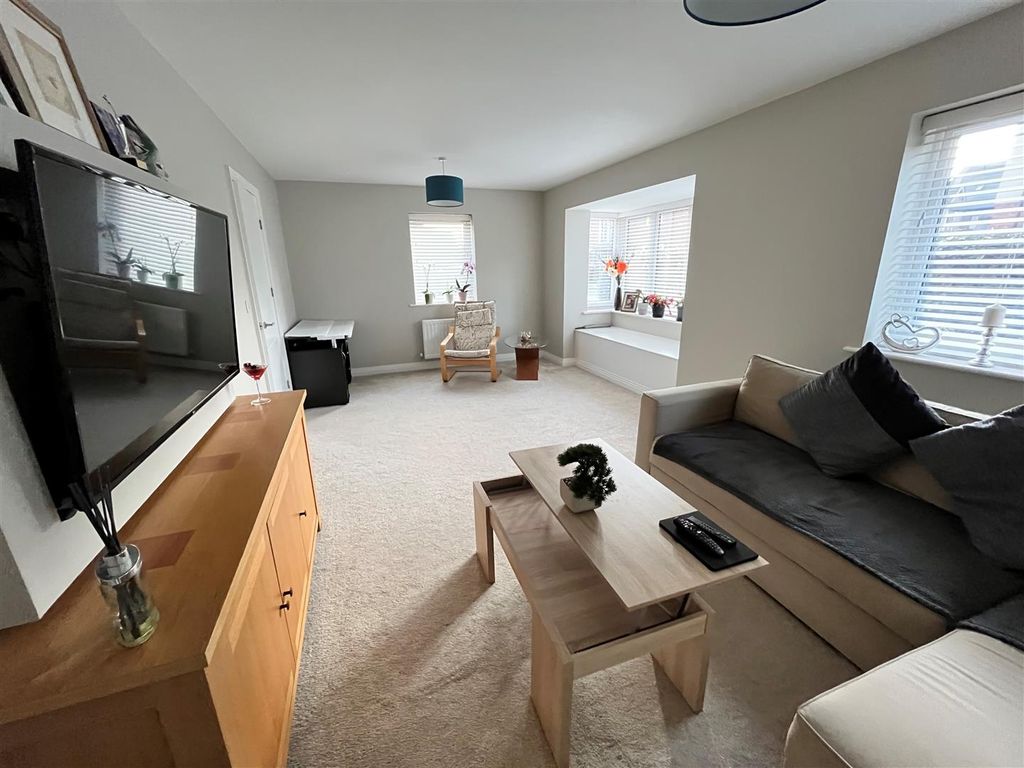 Property photo 2 of 18 4.Jpg