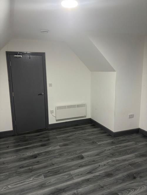 Property photo 3 of 6 Lounge &amp; Bedroom R.Jpg