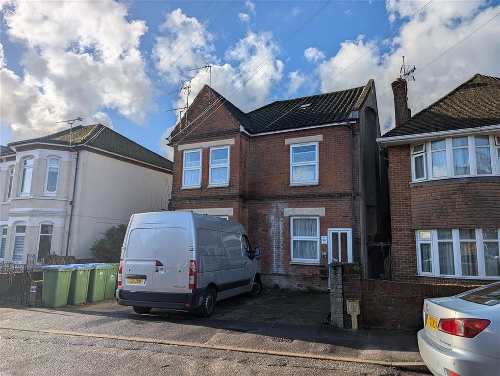 Property photo 1 of 4