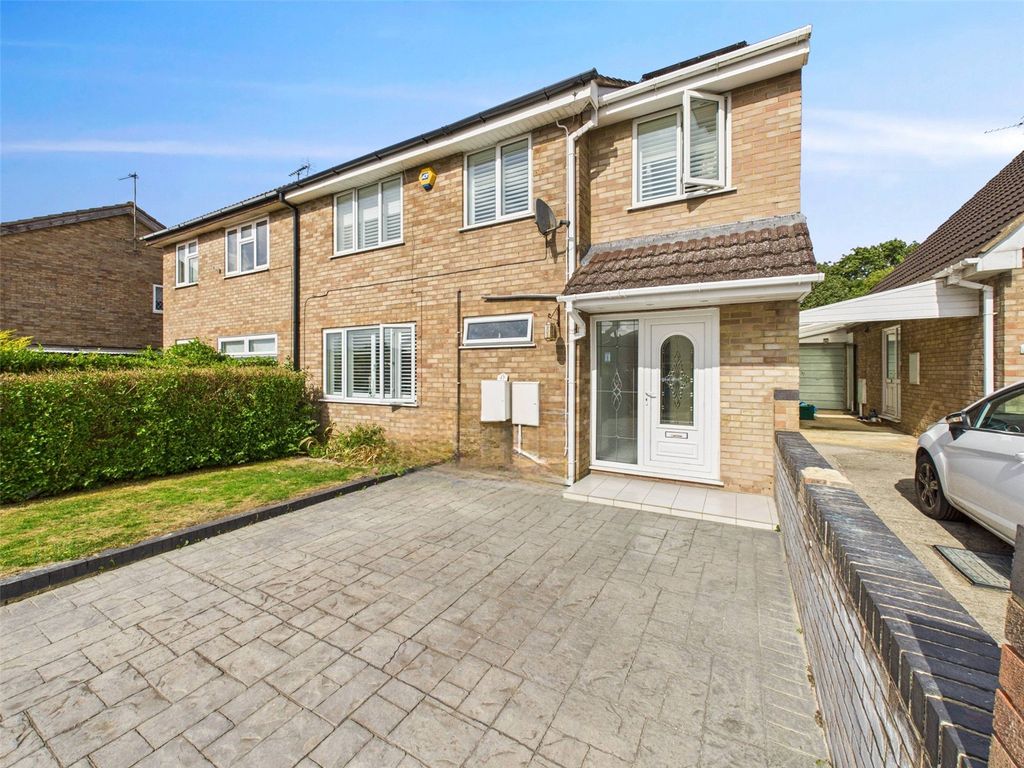 Property photo 1 of 21 Picture No. 28