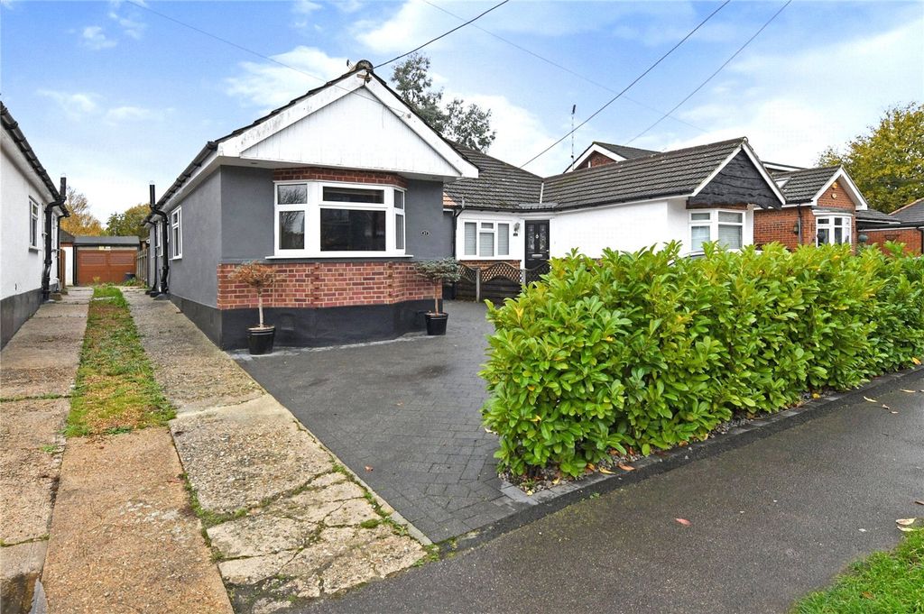 Property photo 1 of 17 External