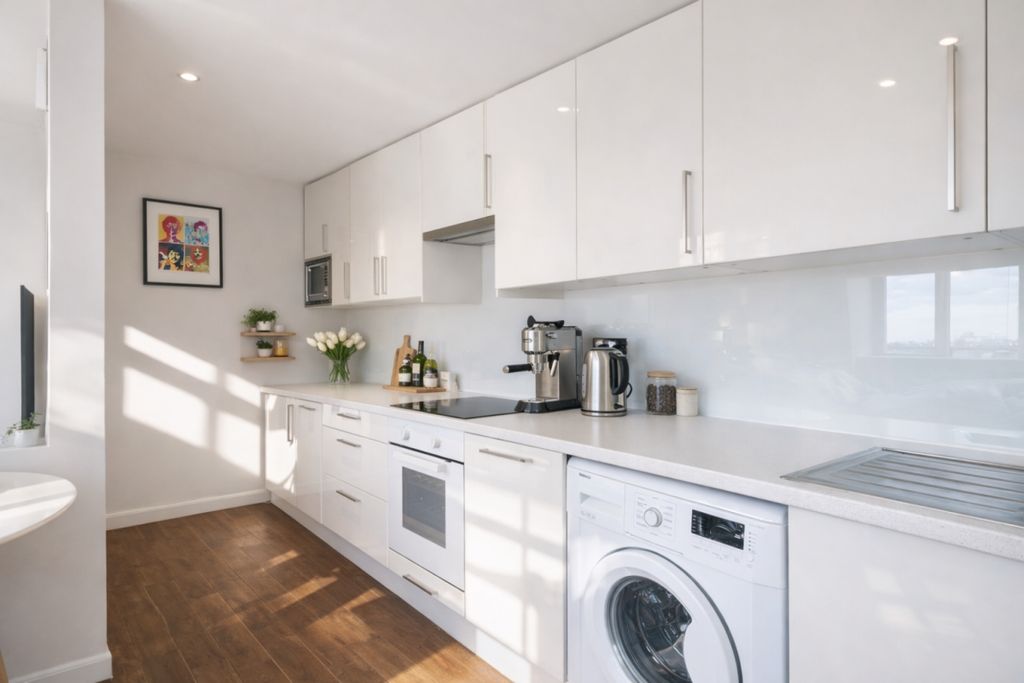 Property photo 2 of 5 Kitchen