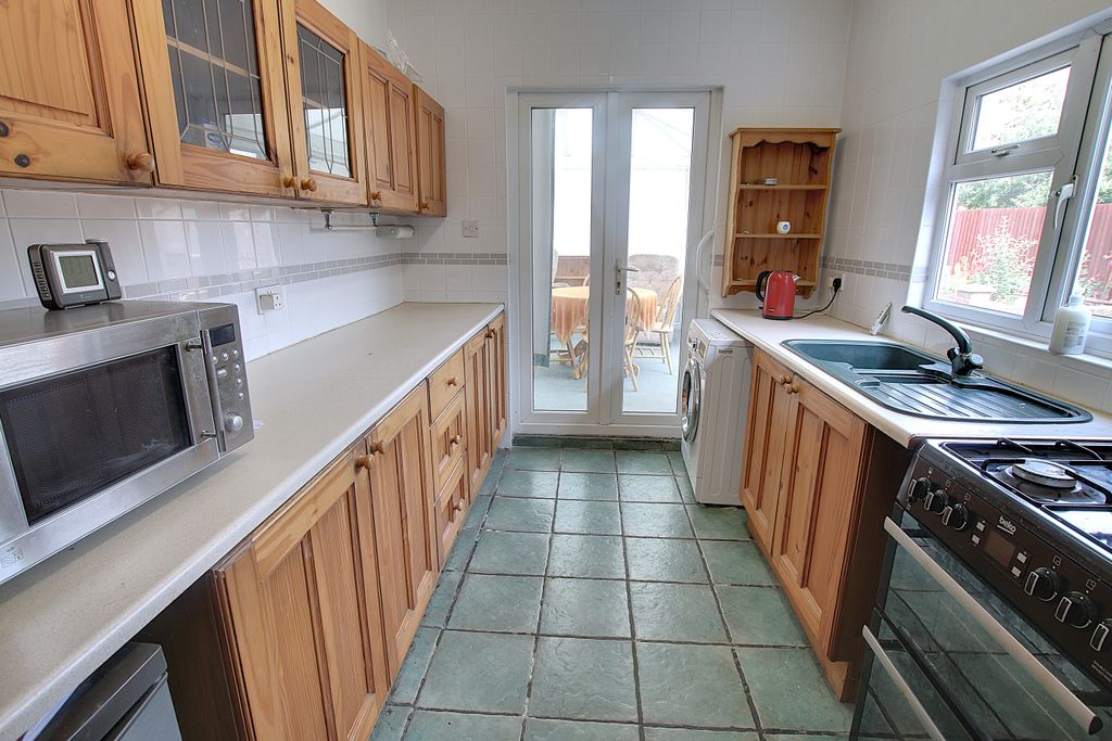 Property photo 2 of 14