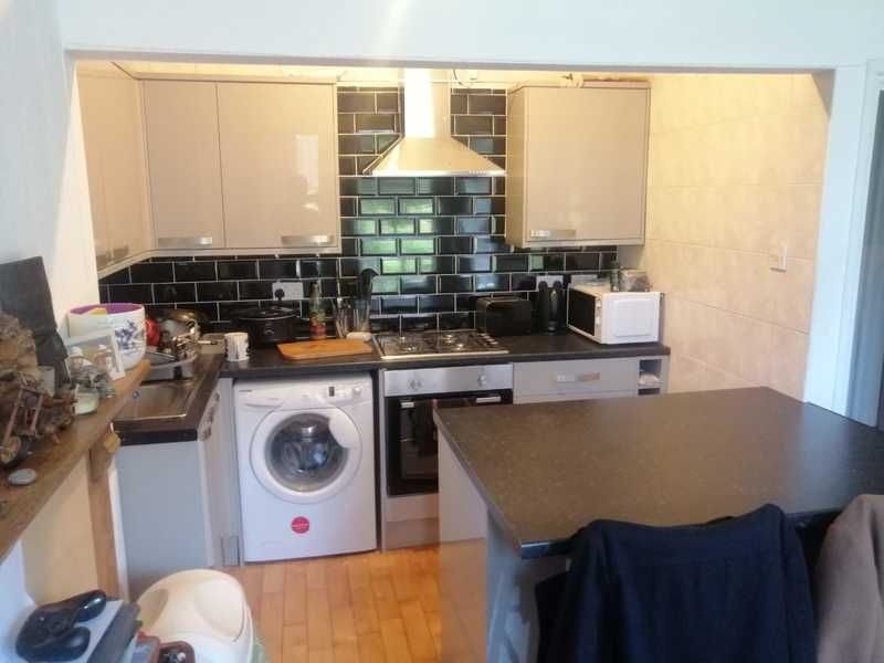 Property photo 1 of 8 1 Bedroom Flat For Rent