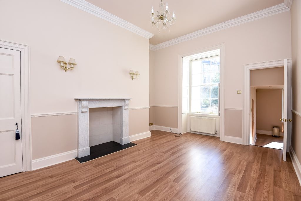 Property photo 2 of 9 83640 (4)