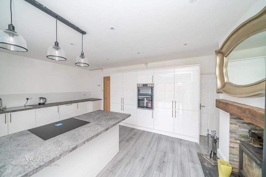 Property photo 3 of 25 Webbs (9 Of 30).Jpg