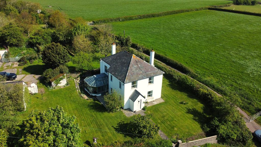 Property photo 1 of 41 Dji_Fly_20260423_103244_37_1776936819977_Photo_Opt