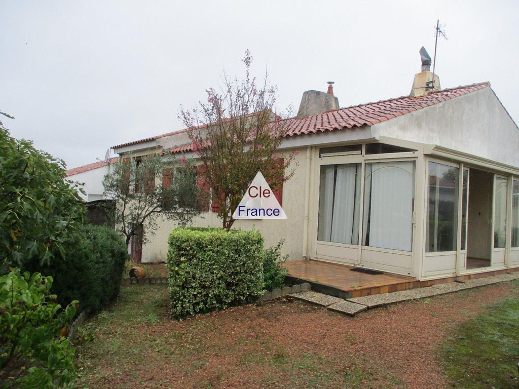 Property photo 1 of 5