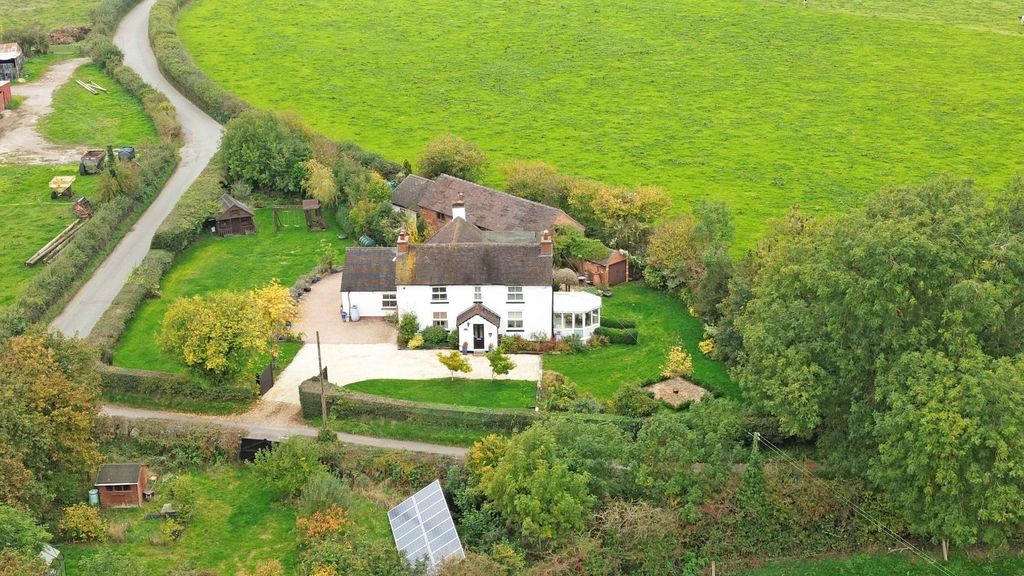 Property photo 1 of 58