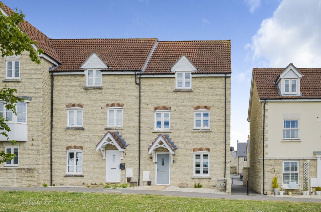 Property photo 1 of 13 871388 (1)c.Jpg