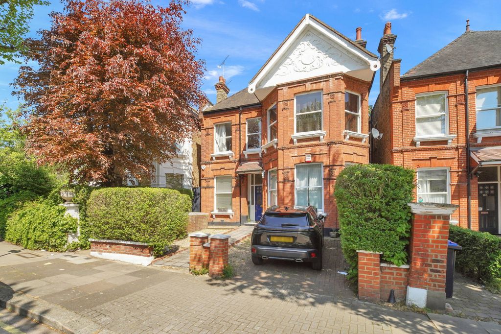 Property photo 1 of 19