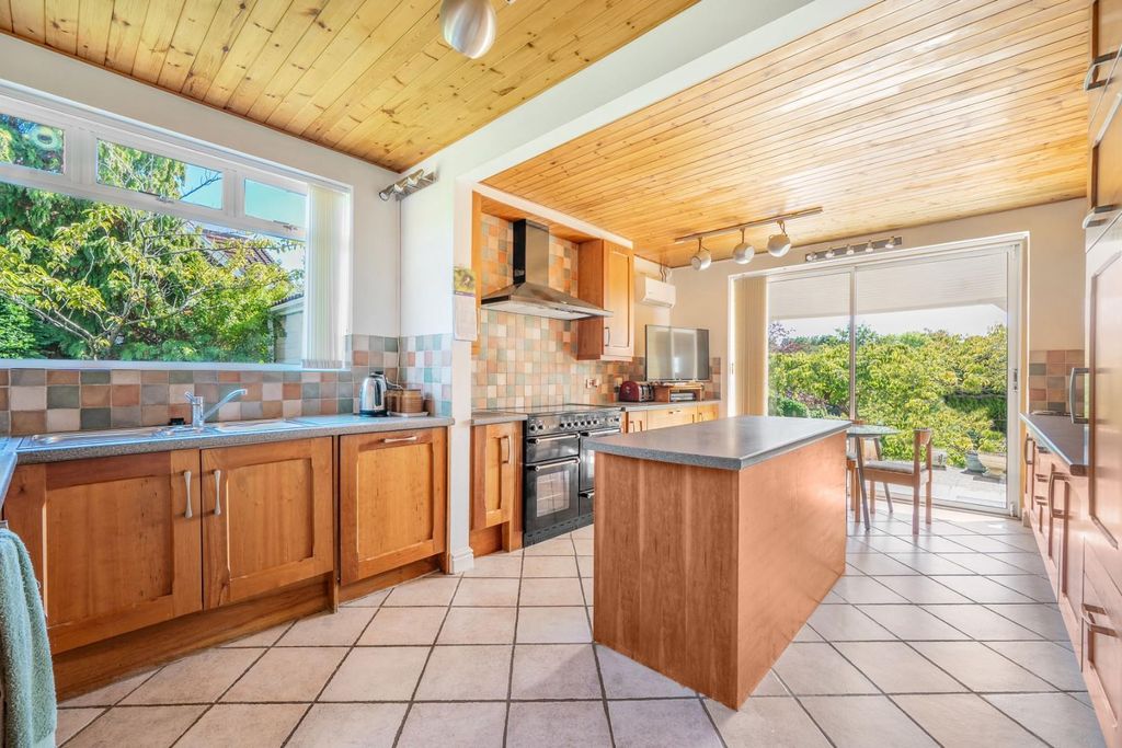 Property photo 3 of 25 Dsc04900Copy.Jpg