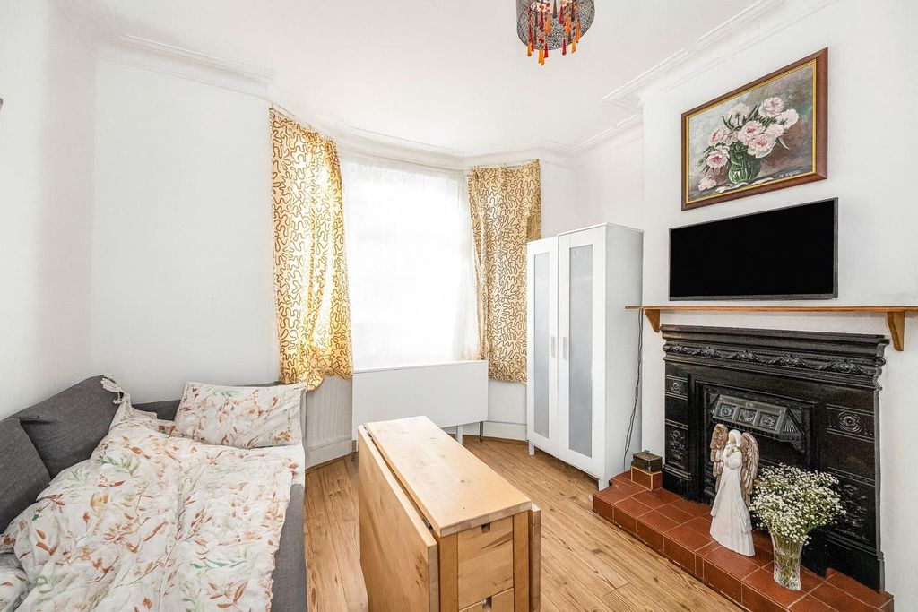 Property photo 2 of 12 1.Png