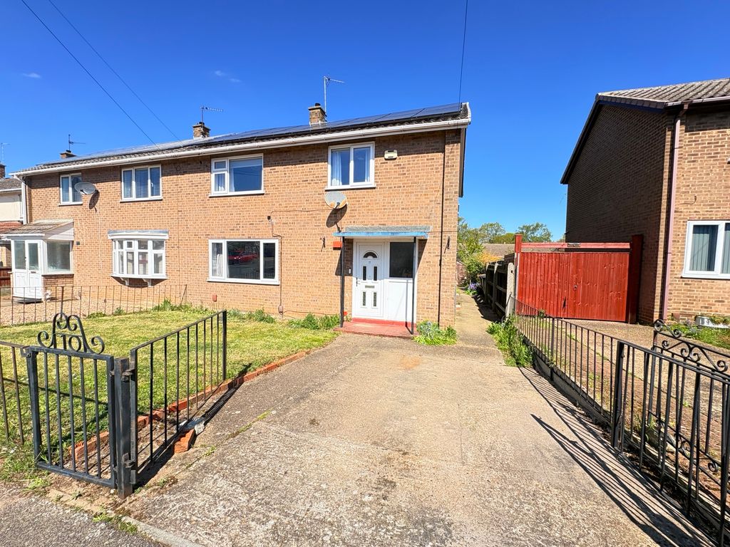 Property photo 1 of 11