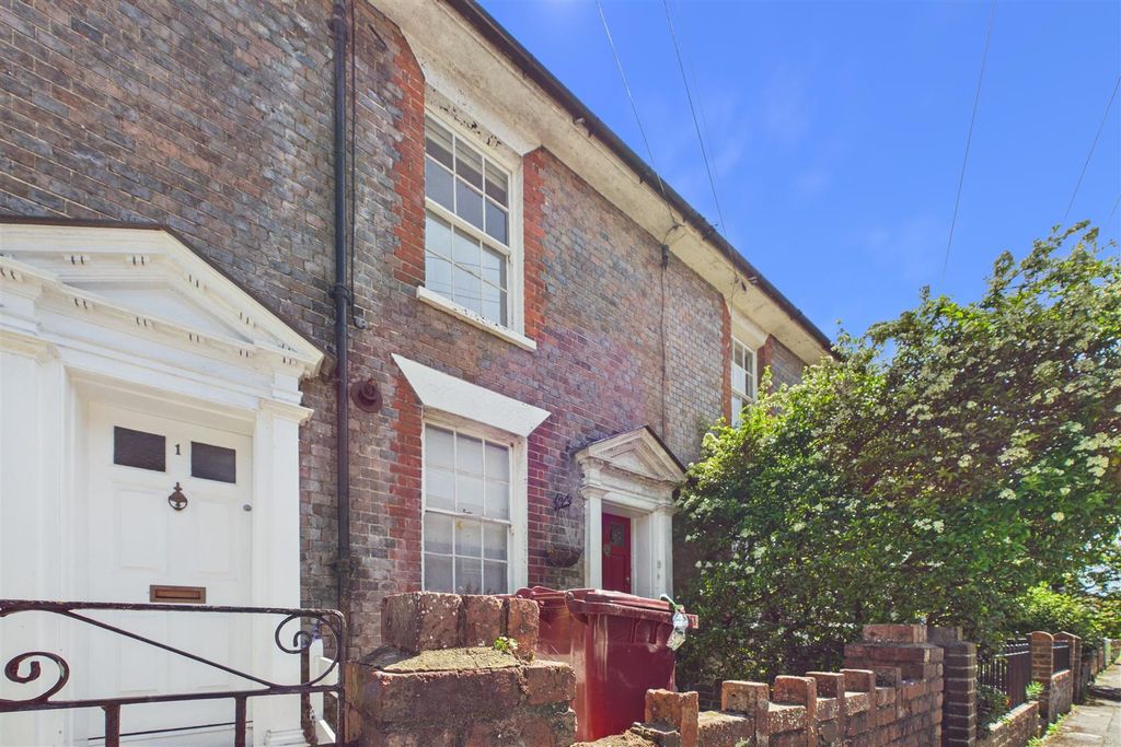 Property photo 3 of 10 Cam01894G0-Pr0297-Still002.Jpg
