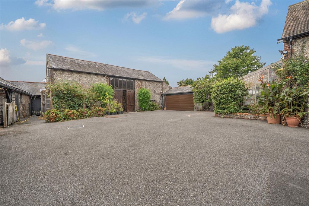 Property photo 2 of 41 For Sale By Aspire Residential | Old Sussex House