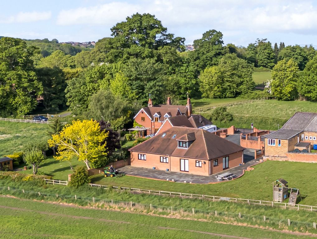 Property photo 1 of 16 1