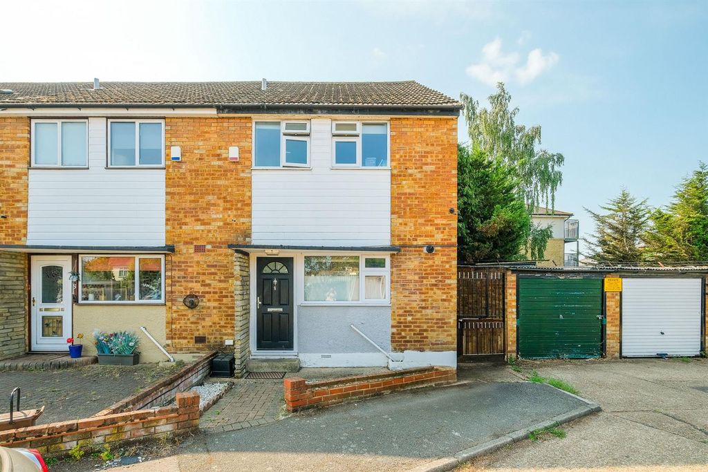 Property photo 1 of 19