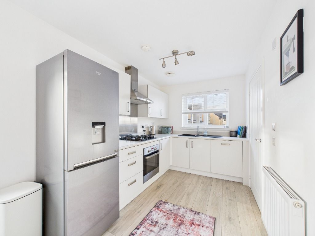 Property photo 2 of 24