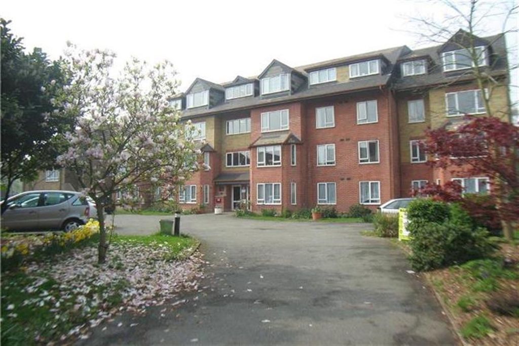 Property photo 1 of 8 (Main)