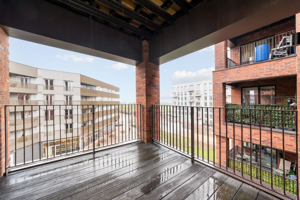 Property photo 2 of 7