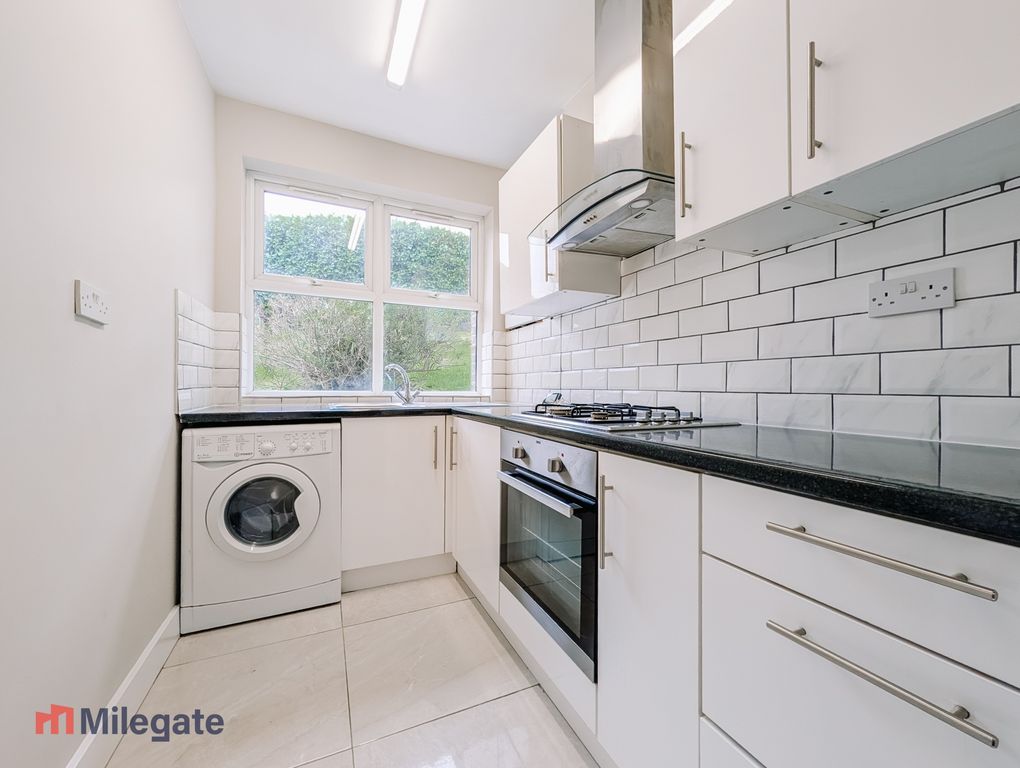 Property photo 2 of 10 Photo 2