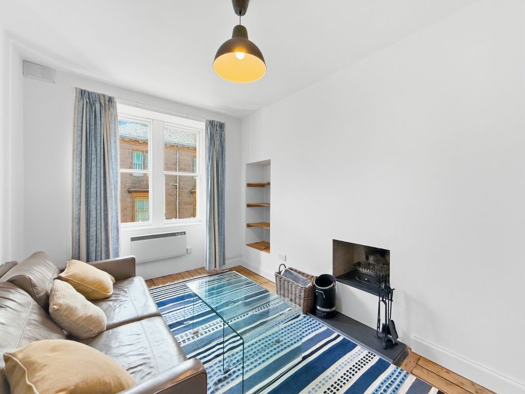 Property photo 1 of 16 Picture No. 05