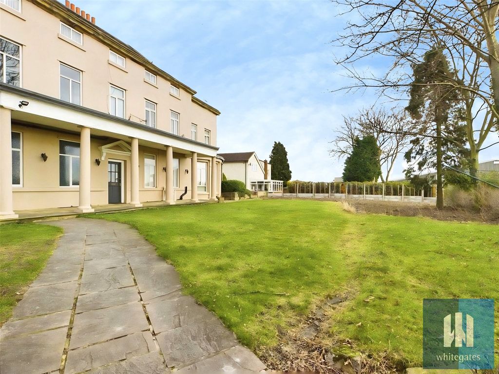 Property photo 1 of 16 Picture No. 08