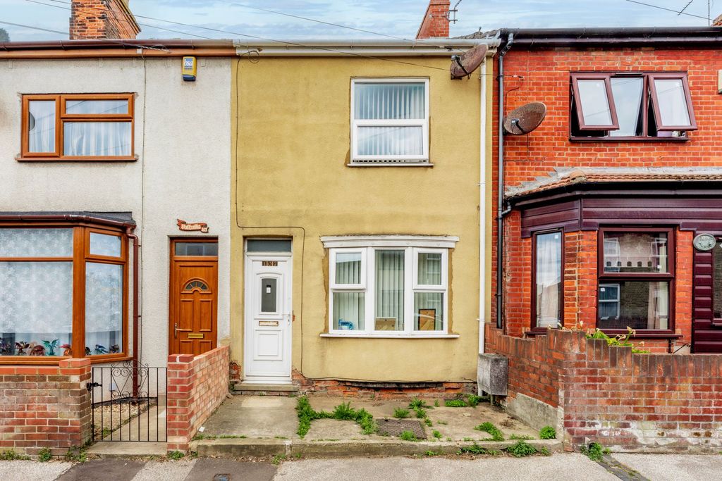 Property photo 1 of 11