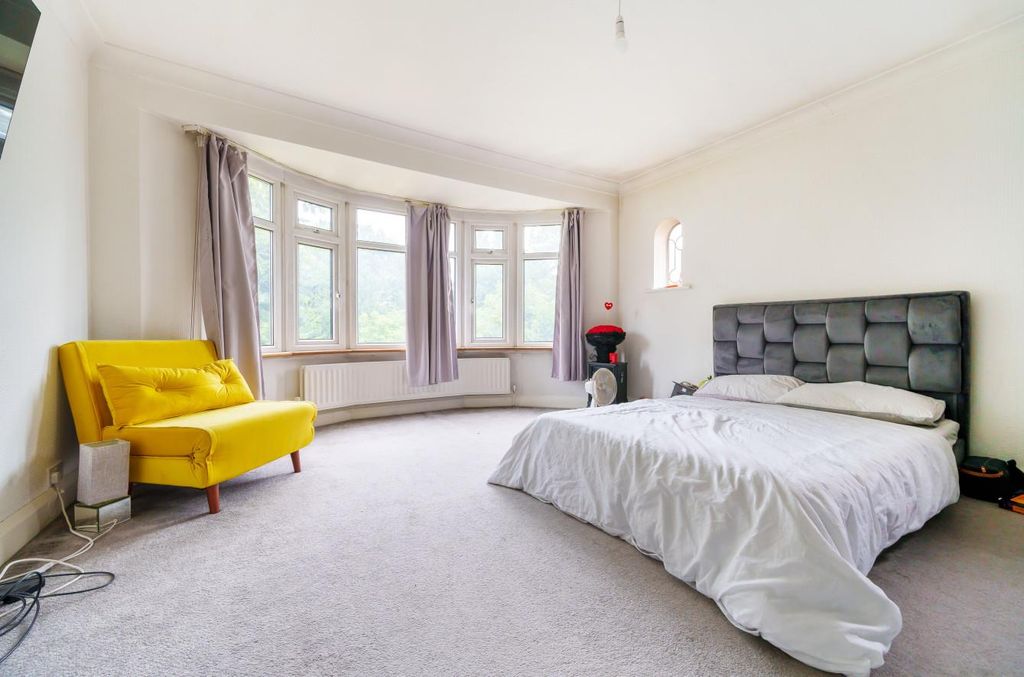 Property photo 3 of 17 1007966 (17).Jpg