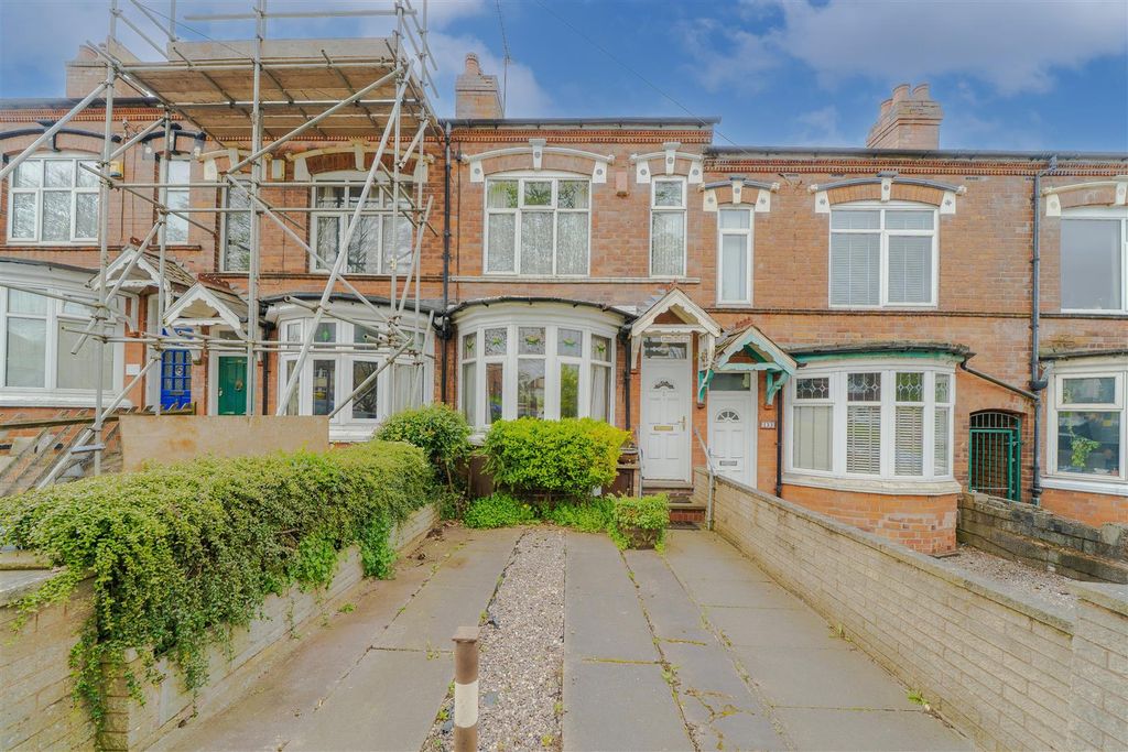 Property photo 1 of 25 Front