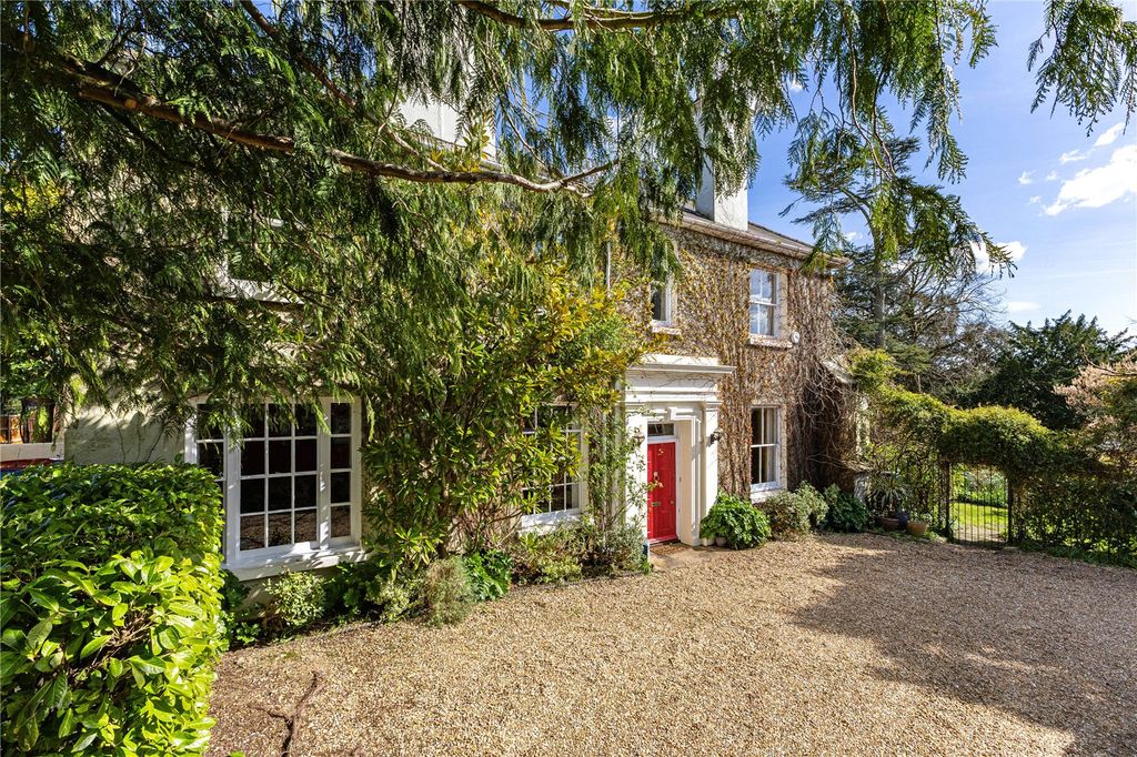 Property photo 1 of 21 Main Aspect