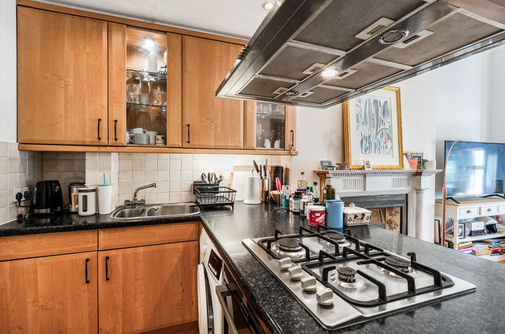 Property photo 3 of 15 1494012-9-6A563Dd...