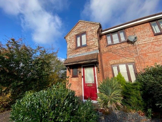 Property photo 1 of 8 Exterior